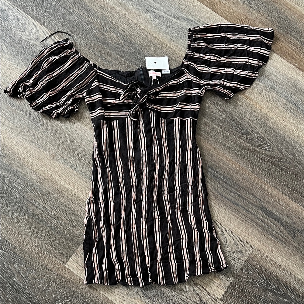 (4) NWT Renamed dress